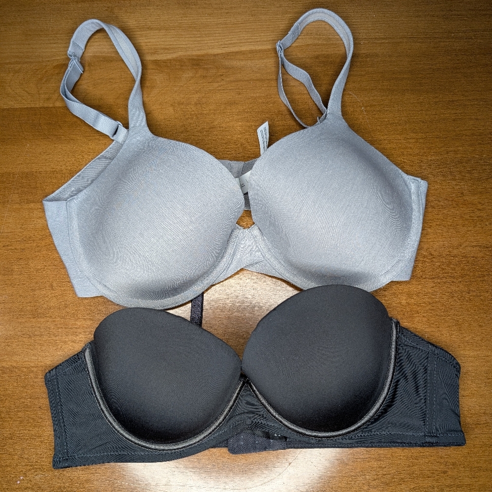 Women's Gray and Charcoal Bra Set